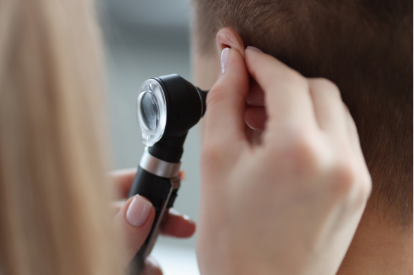 Leki recepturowe do ucha stosowane w codziennej praktyce otorynolaryngologicznej u pacjentów pediatrycznych i dorosłych – możliwości, wskazania, wyzwania  - artykuł po szkoleniu dr hab. n med. Magdaleny B. Skarżyńskiej